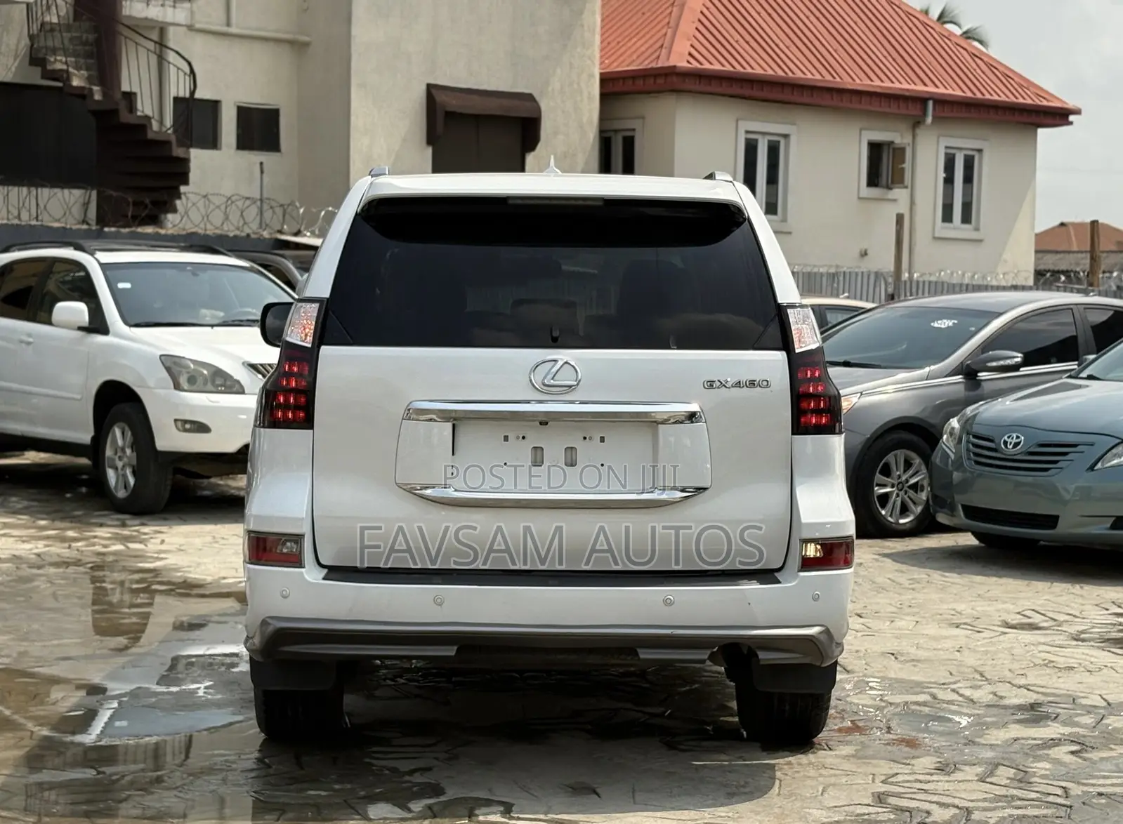 Lexus GX 460 Base 2013 White