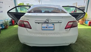 Toyota Camry 2007 White