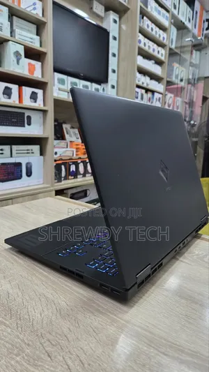 Laptop HP Omen 16 16GB Intel Core i7 SSD 1T