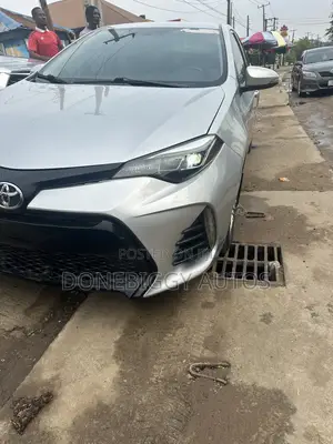 Toyota Corolla 2016 Silver
