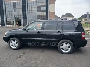 Toyota Highlander Limited V6 2005 Black