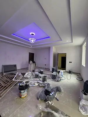3bdrm Block of Flats in Karsana for sale