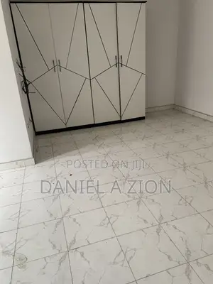 4bdrm Duplex in Greenland Estate, for sale