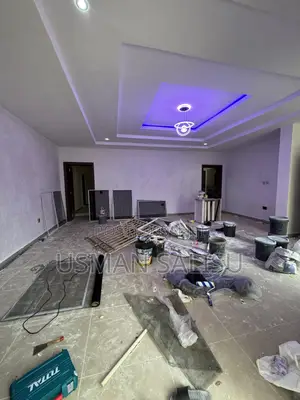 3bdrm Block of Flats in Karsana for sale