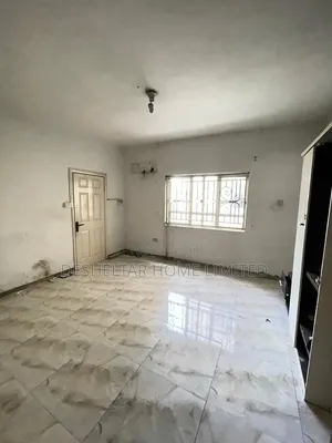 3bdrm Block of Flats in Ibile Close, Victoria Island Extension for rent