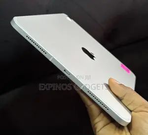 Apple iPad (2025) 128 GB Silver