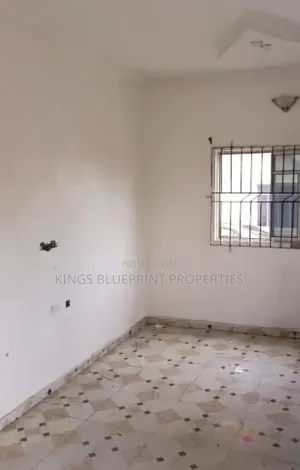 2bdrm Block of Flats in Nigercat, Warri for rent