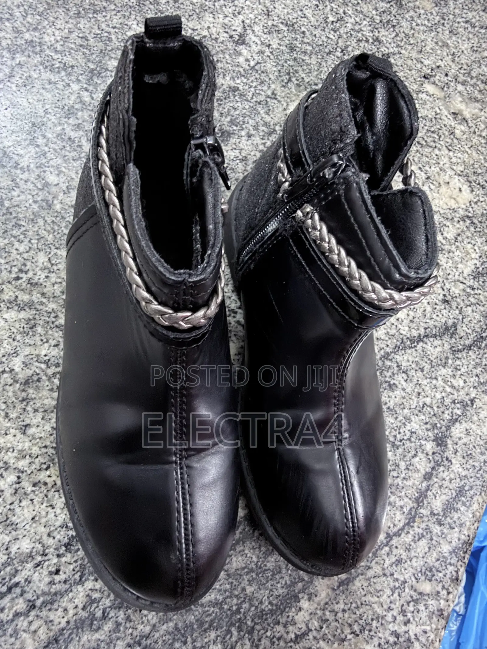 Women's Black Side-Zipper Winter Boots - Clean Sole