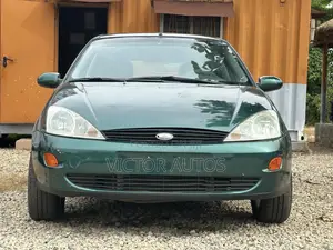 Ford Focus 2007 Green