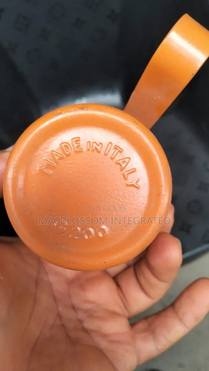 Beta Oil Can