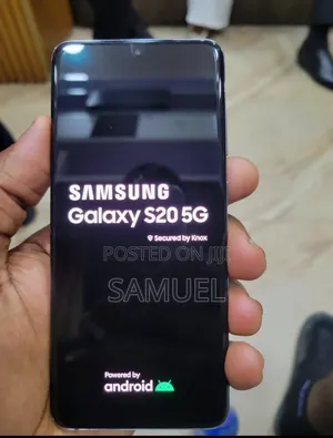 New Samsung Galaxy S20 128 GB Gray