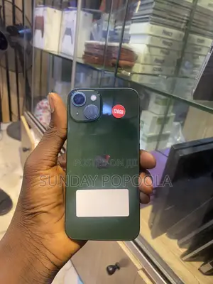 Apple iPhone 13 128 GB Green