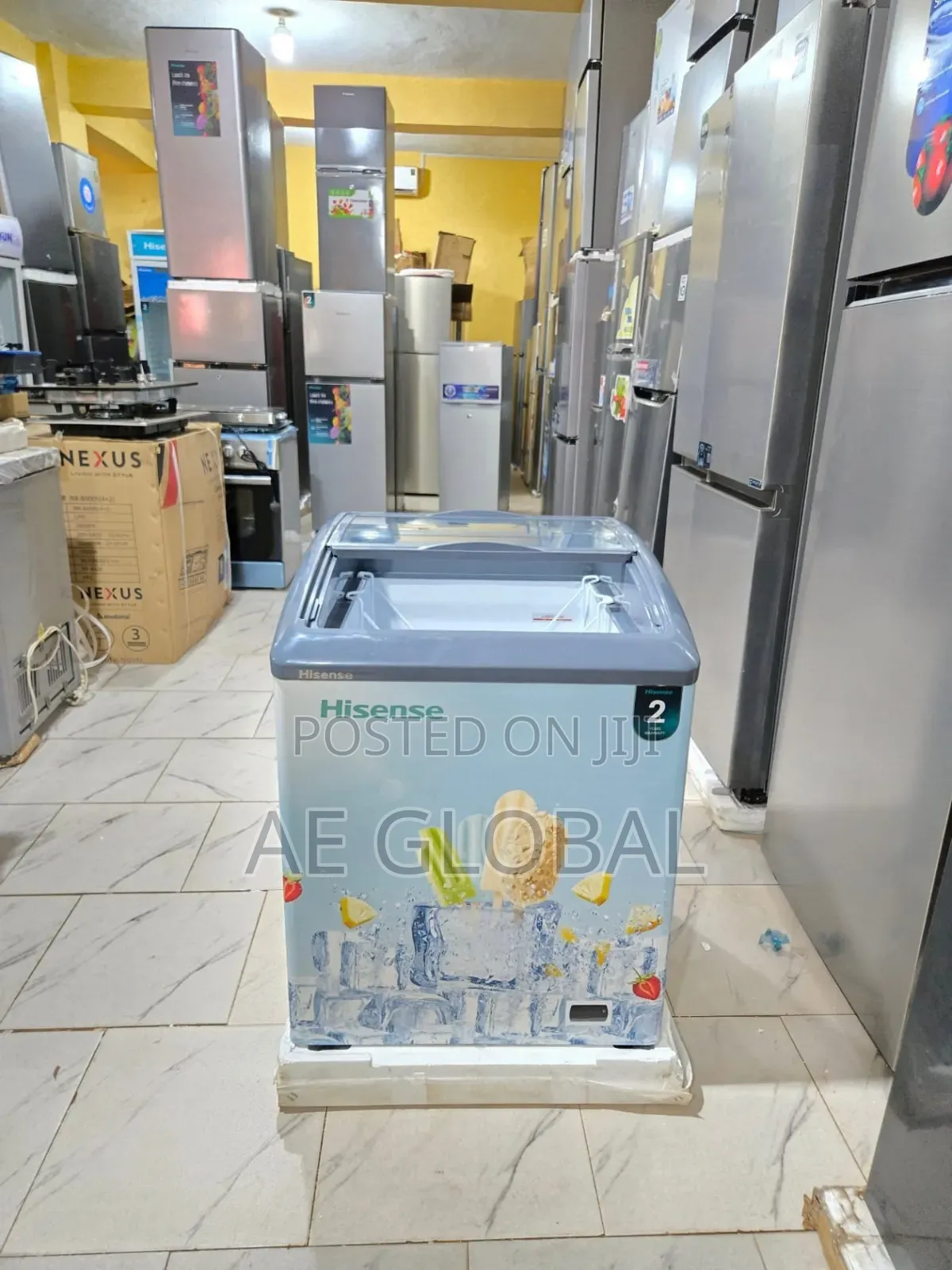 Hisense Display Freezer Gross Volume: 165l