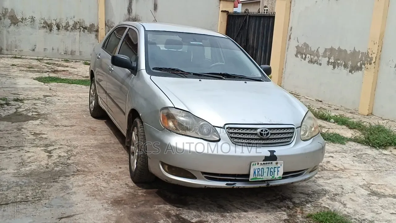 Toyota Corolla LE 2007 Silver