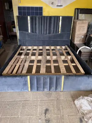 6/6 Bed Frame With Drawers