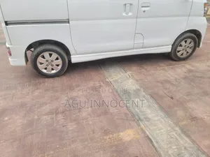 Daihatsu Hijet 2012 White