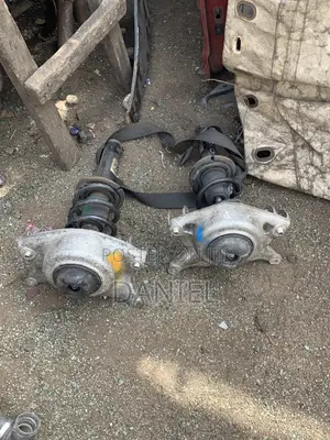 Audi Q5 Back Shock