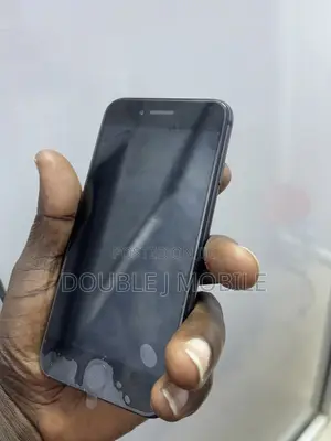 Apple iPhone 8 64 GB Black
