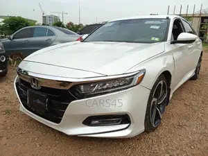 Honda Accord 2018 White