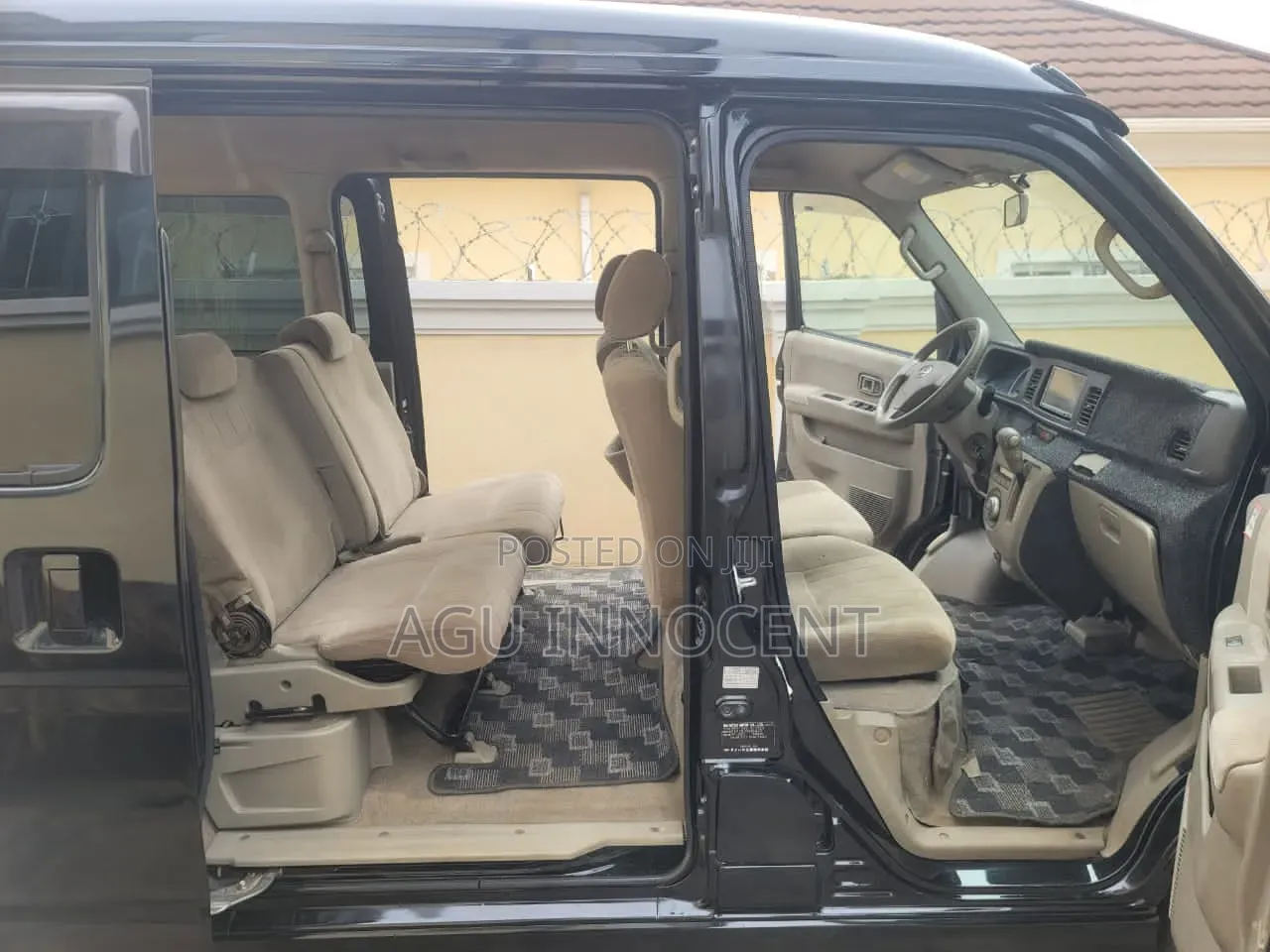 Daihatsu Hijet 2010 Black