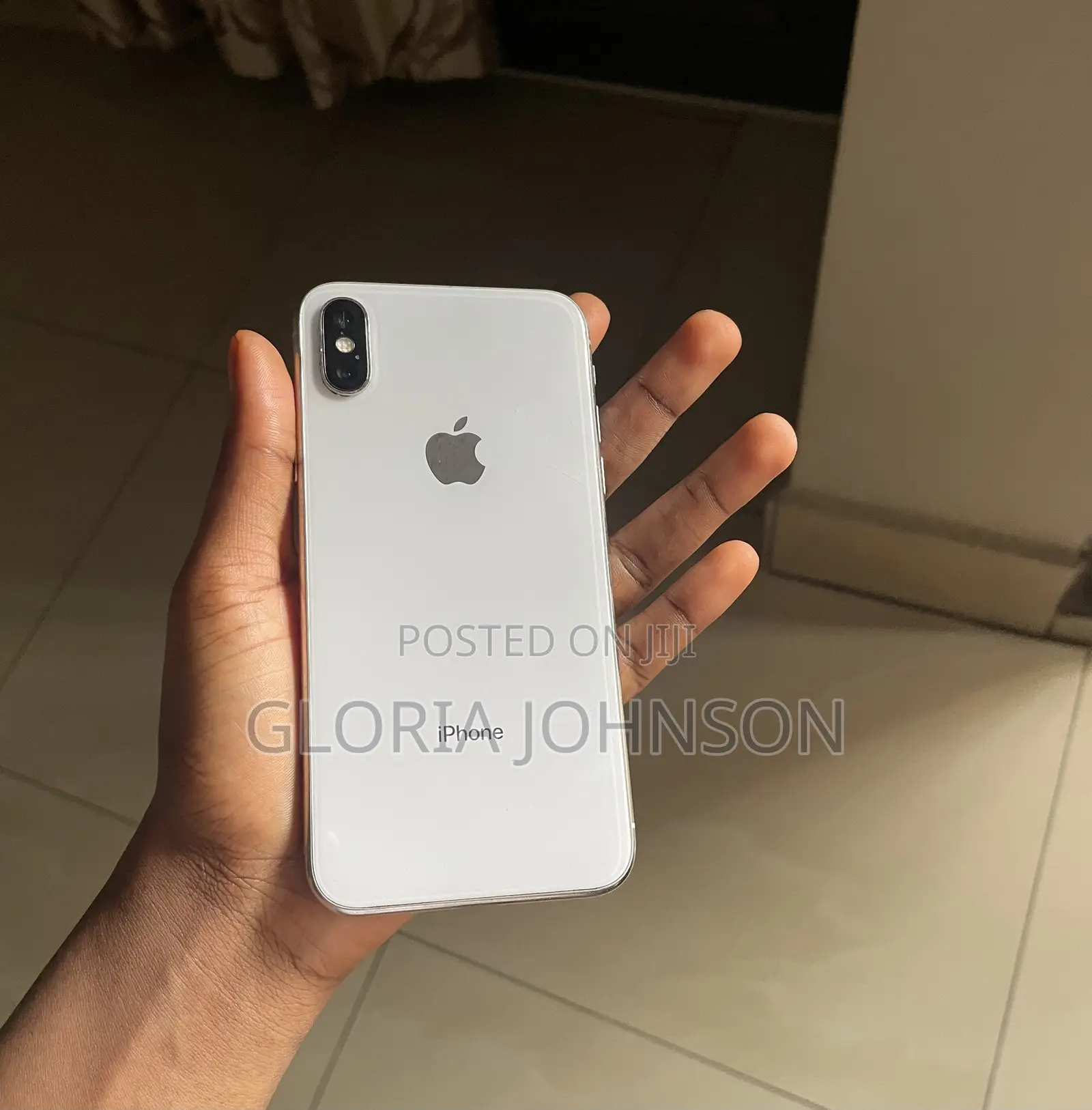 Apple iPhone X 256 GB White
