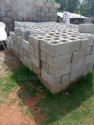 I'm a Distributor of Factory Concrete Blocks