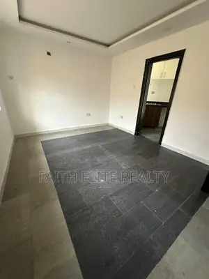 1bdrm Apartment in Lekki Phase 1 for rent