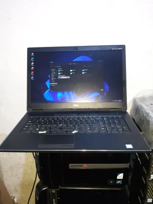 Laptop Dell Precision 7710 4GB Intel Core i7 SSD 512GB