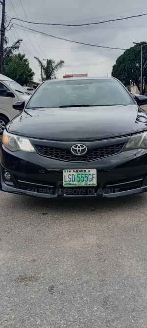 Toyota Camry SE 4dr Sedan (2.5L 4cyl 6A) 2012 Black
