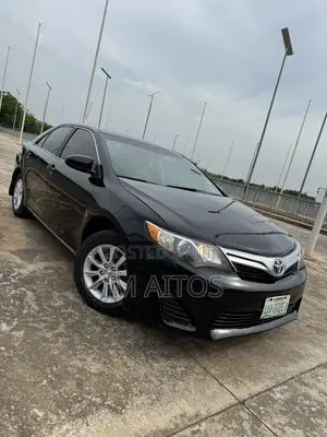 Toyota Camry LE 4dr Sedan (2.5L 4cyl 6A) 2013 Black