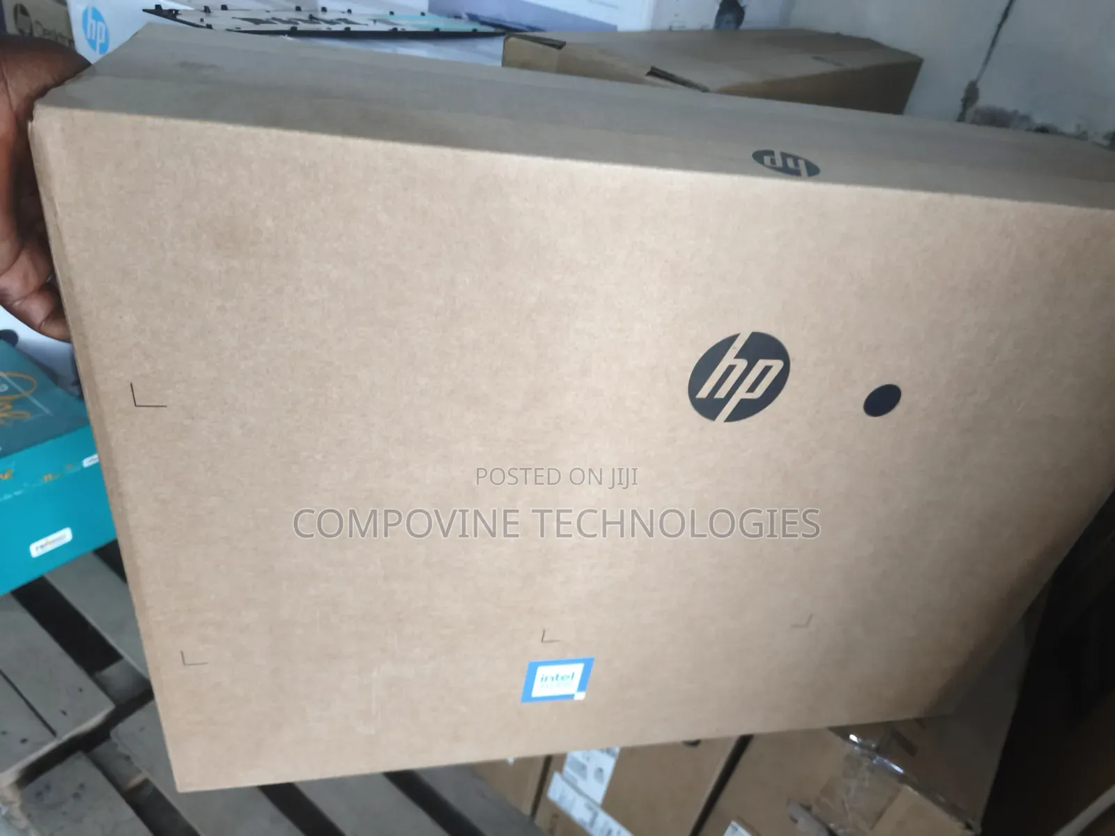 New Desktop Computer HP AiO 27 8GB Intel Core i5 SSD 512GB