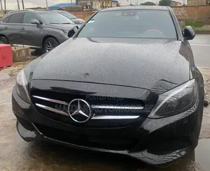 Mercedes-Benz C300 Sport 4dr AWD 4Matic Sedan (2.0L 4cyl 7A) 2015 Gray