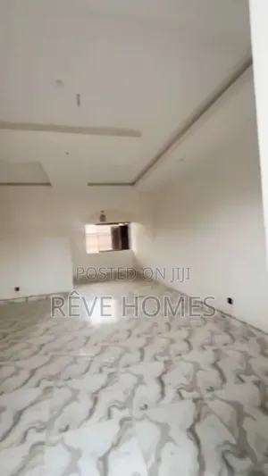 3bdrm Apartment in Pedro, Shomolu / Shomolu for rent