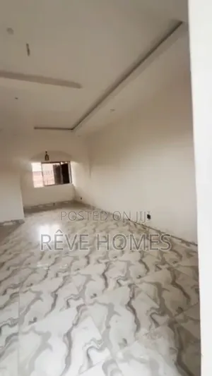3bdrm Apartment in Pedro, Shomolu / Shomolu for rent