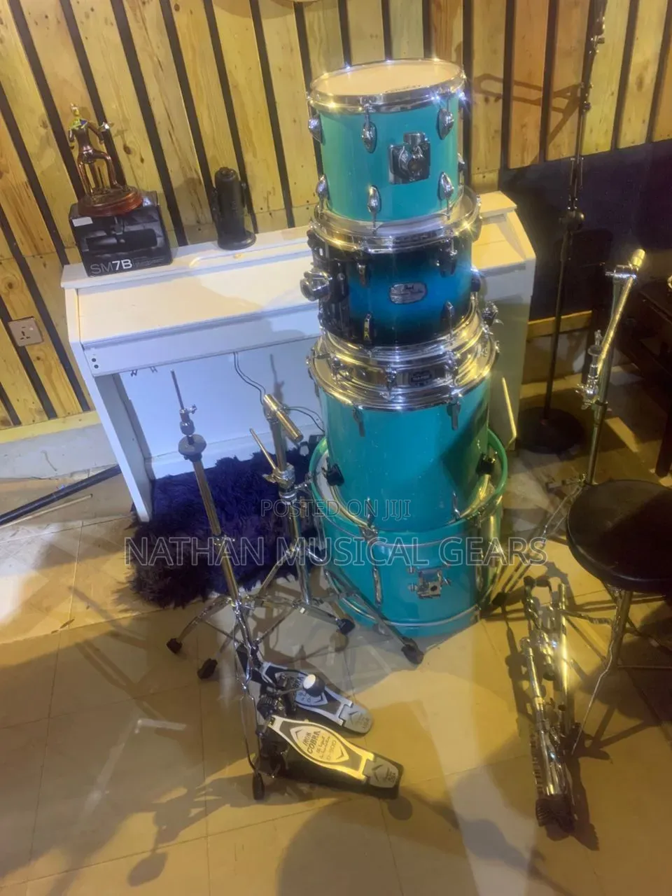 Acoustic Drumset