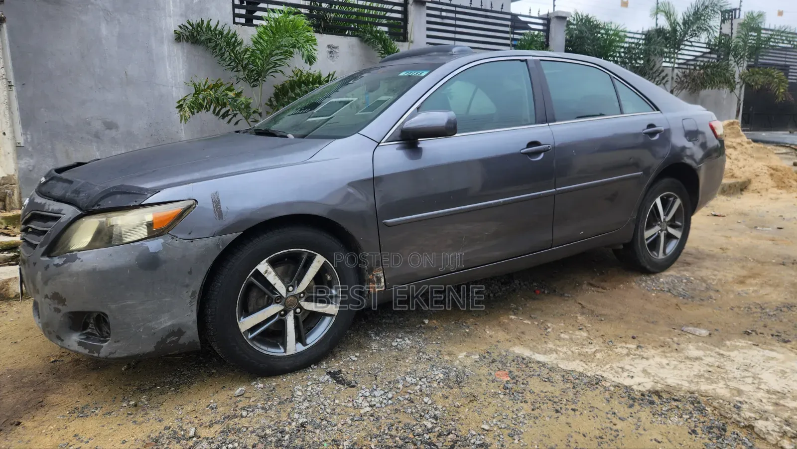Toyota Camry XLE V6 4dr Sedan (3.5L 6cyl 6A) 2011 Blue