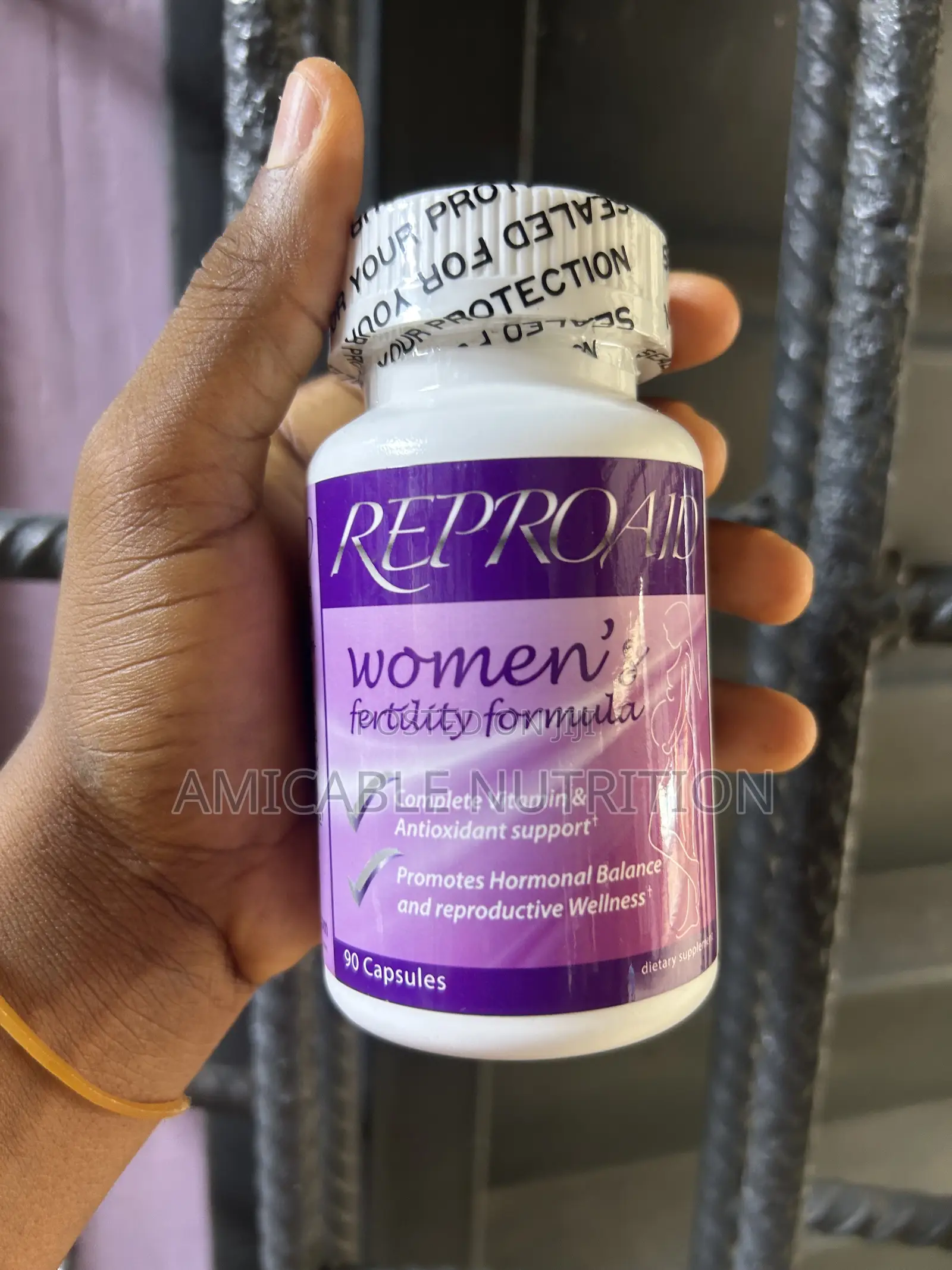 Reproaid Woman