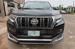 Toyota Land Cruiser Prado 2.7 2023 Black