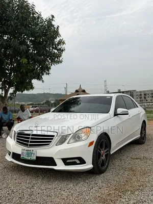 Mercedes-Benz E350 Base 4Matic Sedan AWD (3.5L 6cyl 7A) 2011 White