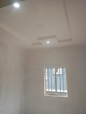 1bdrm Block of Flats in Hill View, Kubwa for rent