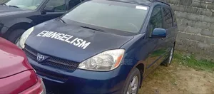 Toyota Sienna 2005 Blue