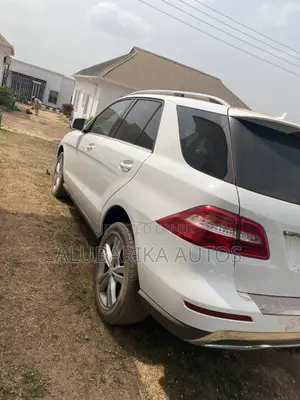Mercedes-Benz M Class 2015 White