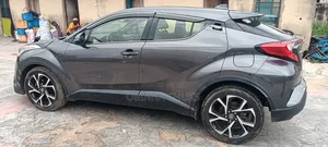 Toyota C-HR Limited FWD 2019 Gray