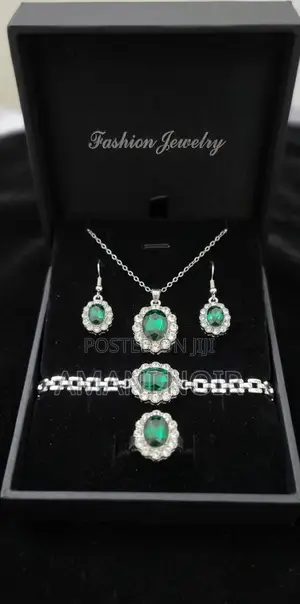 Luxury Crystal Jewelry Set