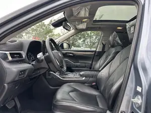 Toyota Highlander Platinum 2021 Gray