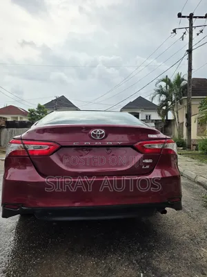Toyota Camry LE FWD (2.5L 4cyl 8AM) 2018 Burgundy