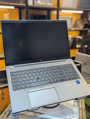 Laptop HP ZBook Firefly G8 16GB Intel Core i7 SSD 512GB