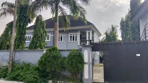 6bdrm Duplex in Off Eastwest Road, Rumuodara for sale