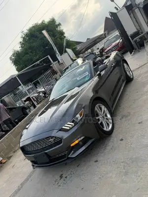 Ford Mustang 2016 Gray