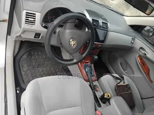 Toyota Corolla 2008 Silver